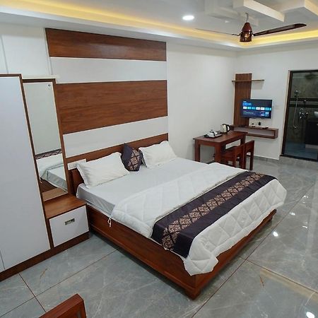 Perumpāvūr Universal Residency מראה חיצוני תמונה