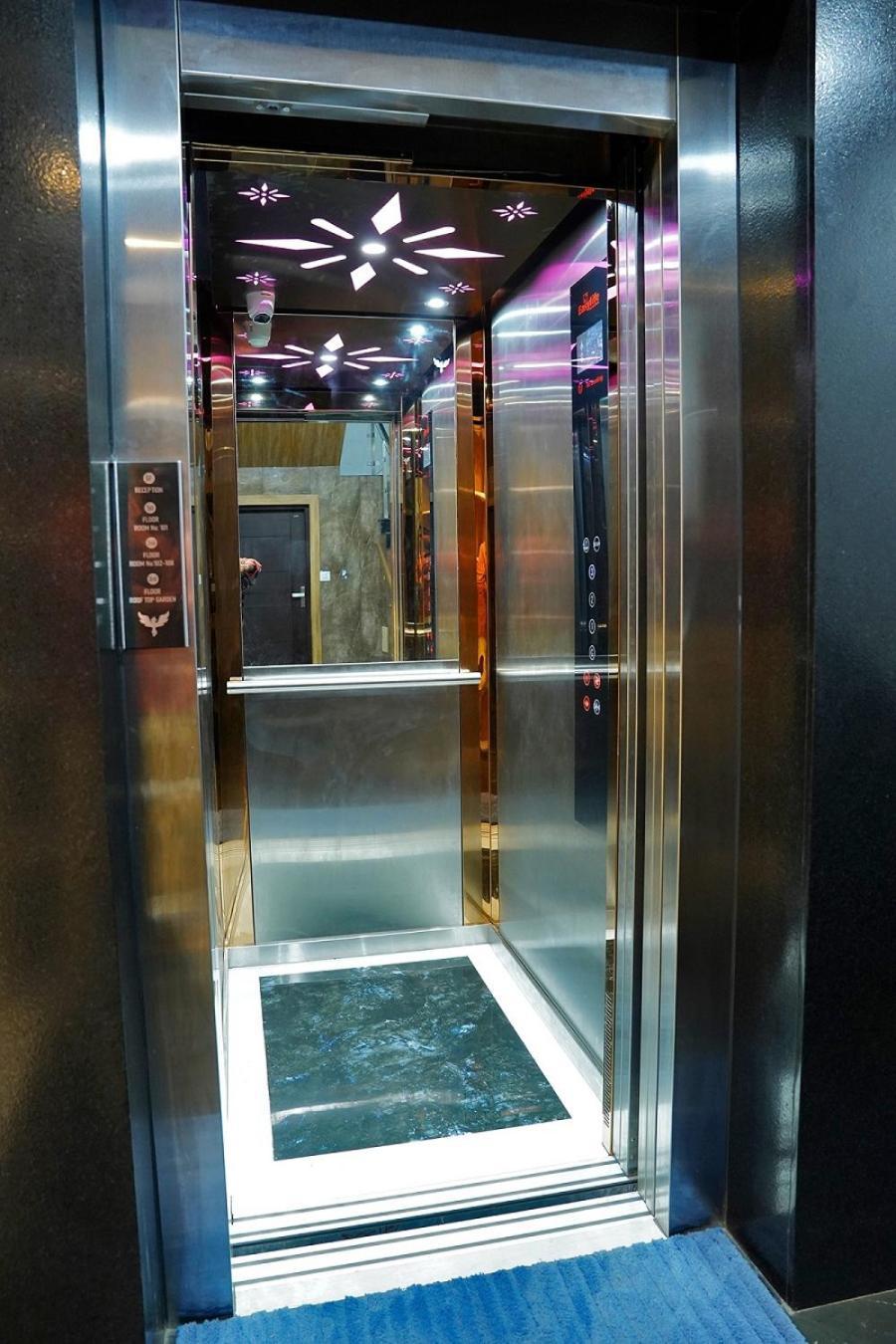 Perumpāvūr Universal Residency מראה חיצוני תמונה